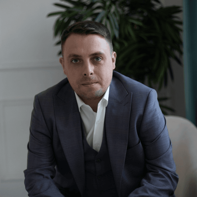 Ежов Сергей